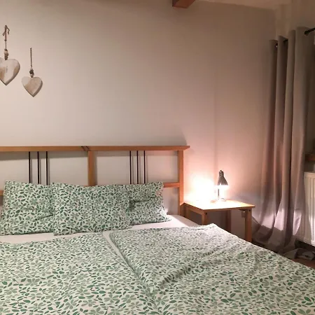 Dom Na Mazurach Nyaraló *